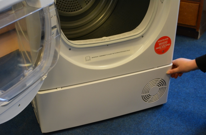 How to clean the evaporator filter of my heat pump tumble dryer